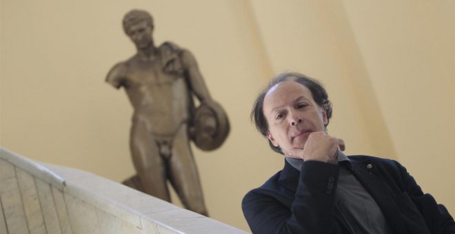 Más Madrid propone homenajear a Javier Marías con una calle o una biblioteca en la capital