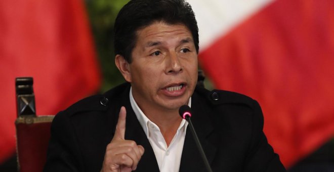 La Fiscalía de Perú denuncia constitucionalmente a Castillo por corrupción