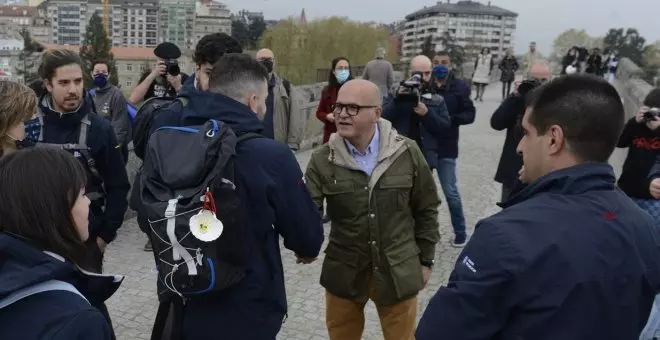 El juez archiva la querella por prevaricación que abrió contra el presidente de la Diputación de Ourense