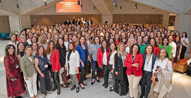 ‘Santander W50’, formación de alto rendimiento para impulsar el liderazgo femenino