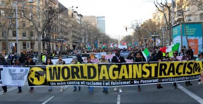 Unes 400 persones alcen la veu a Barcelona contra l'avenç de l'extrema dreta