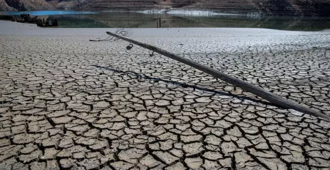 La falta de lluvias agrava el estrés hídrico y sitúa las reservas de agua a poco más de la mitad
