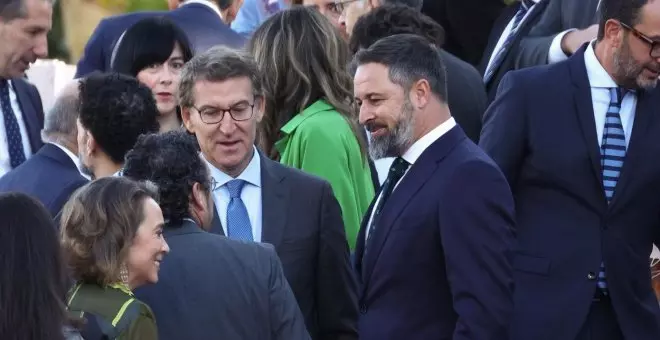 Feijóo y Abascal no son los únicos: 12 diputados del PP y uno de Vox también han cobrado sobresueldos del partido