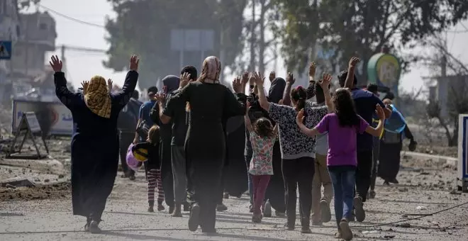 Israel y Hamás negocian otra extensión de la tregua y estudian incluir hombres adultos en el canje de rehenes por presos