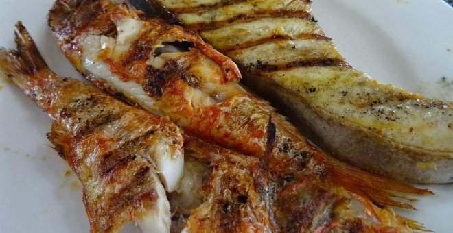 Menja peix de proximitat, a preu assequible i fàcil de cuinar