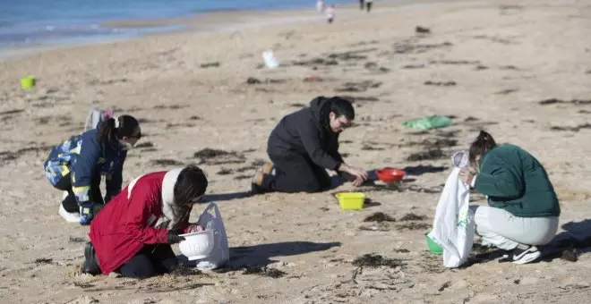 Protesta en Galicia por la crisis de los pellets: "Quien hace política es la Xunta. Nosotros defendemos el mar"