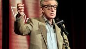 Woody Allen se defiende "por última vez" de las acusaciones de abuso sexual a su hija Dylan