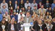 Rajoy dice que el 9-N "ni es referéndum, ni es consulta, ni es nada que se le parezca"
