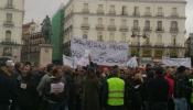 Los vigilantes amenazan con una huelga que dejaría sin seguridad los edificios públicos