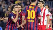 El Barça golea entre bostezos y ya cerca al Madrid