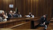 Nuevos testigos muestran la imprudencia de Pistorius con las armas