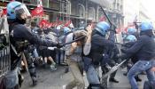 Una protesta contra la austeridad deriva en batalla campal en Roma