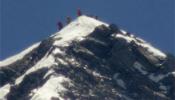 Doce sherpas muertos por un alud en el Everest