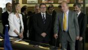 El rey evita hablar del debate soberanista en su visita a Catalunya