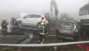 Un muerto y 30 heridos en un choque de 50 coches en Lugo