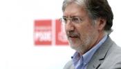 Tapias pide a la nueva ejecutiva del PSOE que vuelva a cambiar el artículo 135 de la Constitución