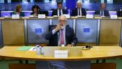 Cañete no convence a la Eurocámara y tendrá que pasar otro examen