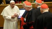 El Vaticano reta a la Iglesia a cambiar su actitud hacia los gays
