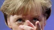 Merkel urge más dinero para los bancos europeos