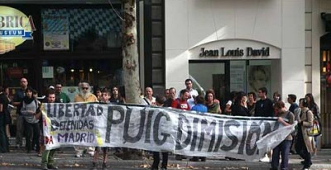 La batalla legal entre los indignados y Felip Puig se recrudece