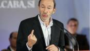 Rubalcaba plantea una nueva ley: "Un político, un sueldo"