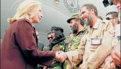 Clinton va a Libia para avalar al nuevo régimen