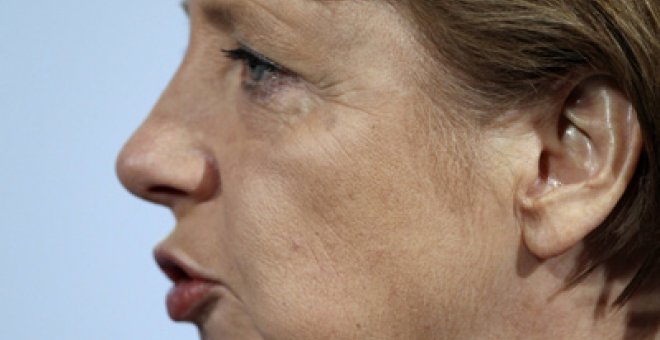 Merkel rechaza los rumores sobre una escisión de la eurozona
