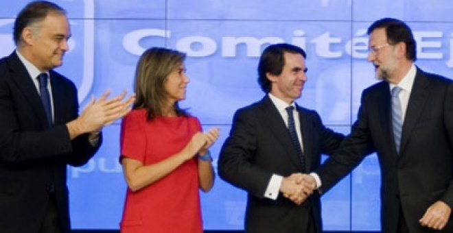 Aznar se vuelve a arrimar a Génova