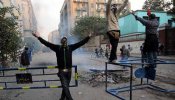 El Gobierno egipcio dimite por la represión militar en la plaza Tahrir