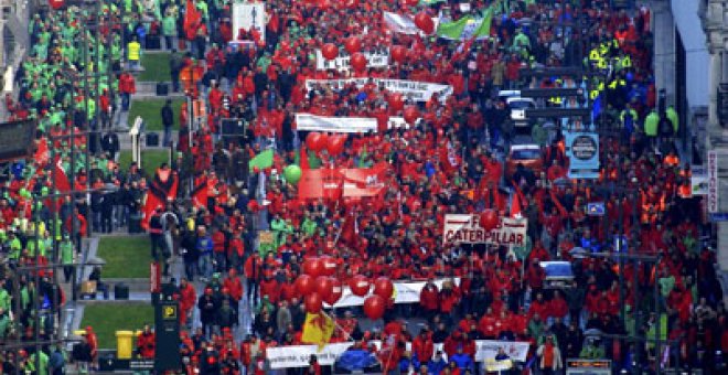 Bélgica recibe a su nuevo Gobierno con una gran huelga