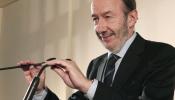 Rubalcaba ve "un disparate" que UPyD pida ilegalizar Amaiur