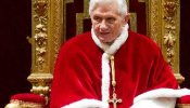 Benedicto XVI encendió el Cirio de la Paz y fue inaugurado el Portal de Belén
