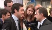 Nicolas Sarkozy llama "imbécil" a un periodista