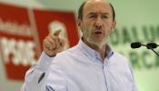 Rubalcaba asegura que el PSOE recurrirá la reforma laboral al TC