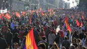 Los recortes de Rajoy reconcilian a 15-M y sindicatos