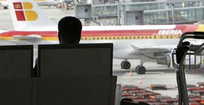 Iberia despide a 14 sindicalistas por convocar 27 jornadas de huelga