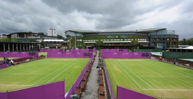 El caos en Wimbledon: Bocadillos y colas para entrenar