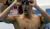Phelps se venga de Lochte y gana los 200 estilos