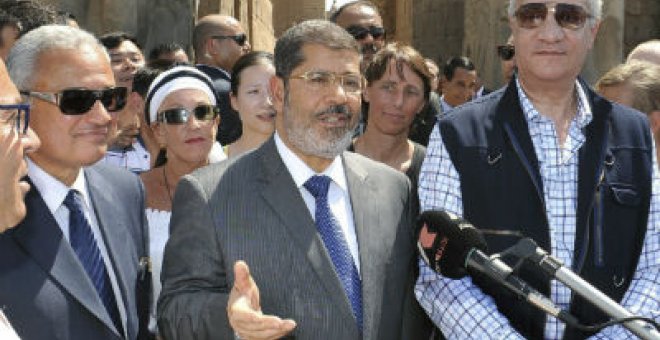 El primer gabinete democrático egipcio genera incertidumbre