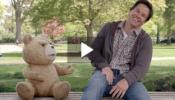‘Ted’, un oso de peluche parlante y políticamente incorrecto