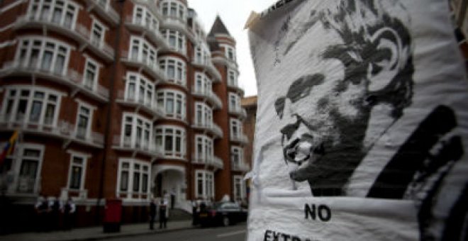 Ecuador busca apoyo en Latinoamérica para hacer frente a las amenazas de Reino Unido