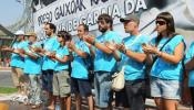 Piden en Bilbao la excarcelación de presos de ETA enfermos en un acto vigilado por la Ertzaintza