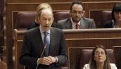 Rubalcaba culpa a Rajoy y Mas de no frenar la tensión en Catalunya