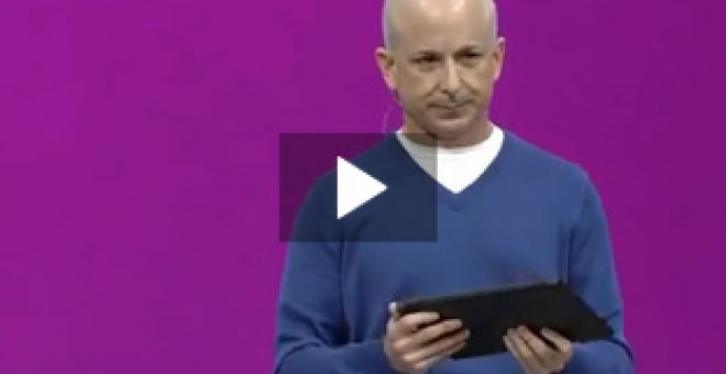 Dimite el jefe de Microsoft al que se le colgó la tableta Surface