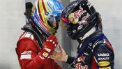Subastan una réplica del casco de Fernando Alonso