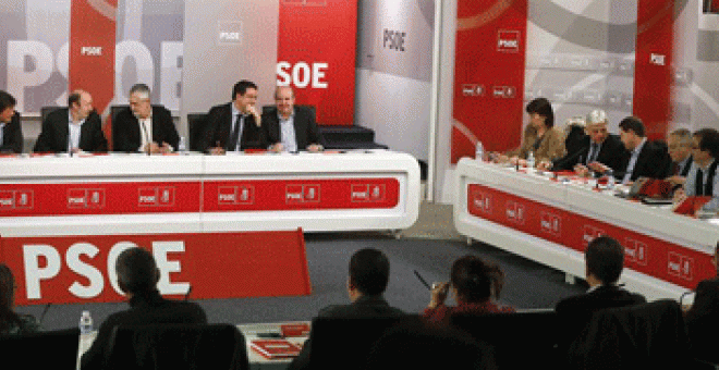 El PSOE decidirá el calendario para las primarias en el primer Comité Federal de 2013