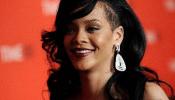 Rihanna dona 1,32 millones de euros a un hospital