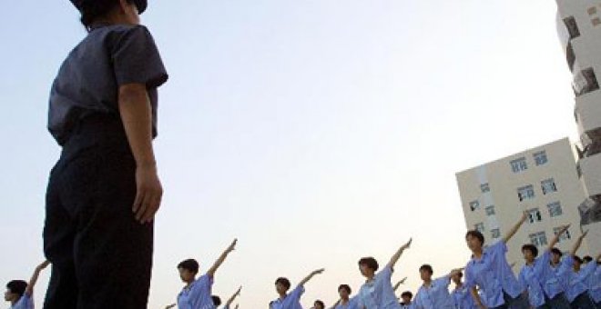 China anuncia el final de sus campos de reeducación