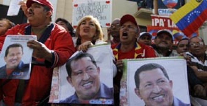 Chávez permanece en "situación estacionaria" de su insuficiencia respiratoria