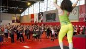 Madrid celebra el 8-M regalando lencería y clases de aerobic